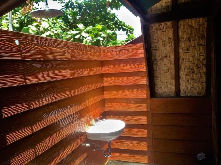 Good Vibes Bungalows Gili Trawangan Exterior foto