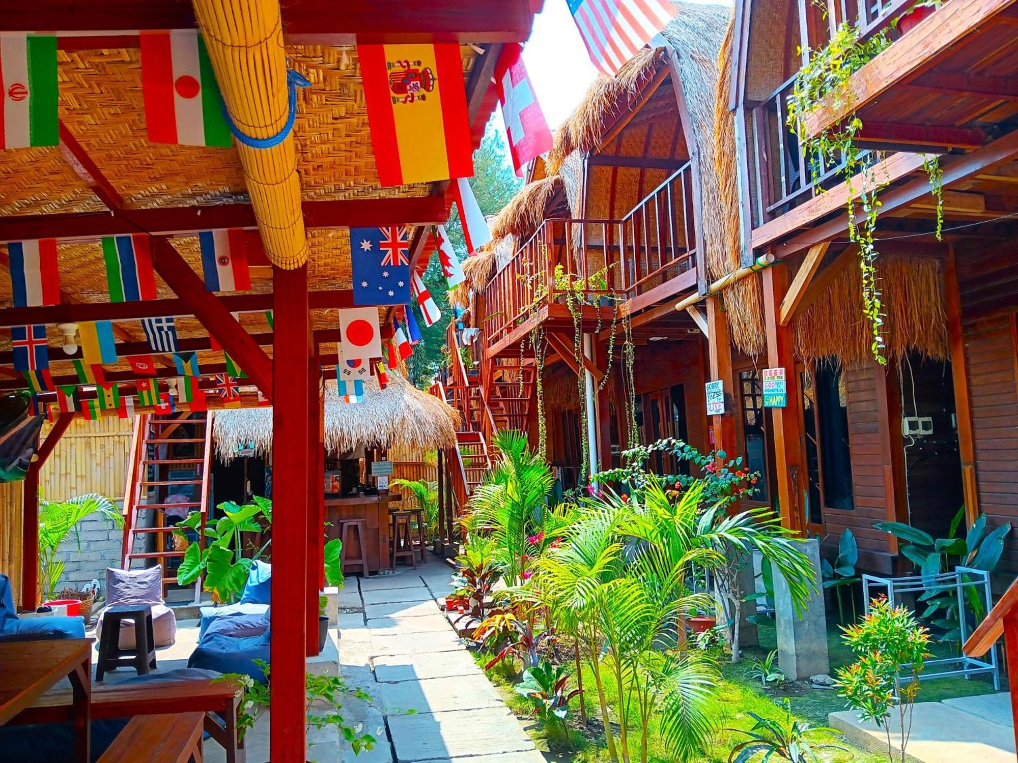 Good Vibes Bungalows Gili Trawangan Exterior foto